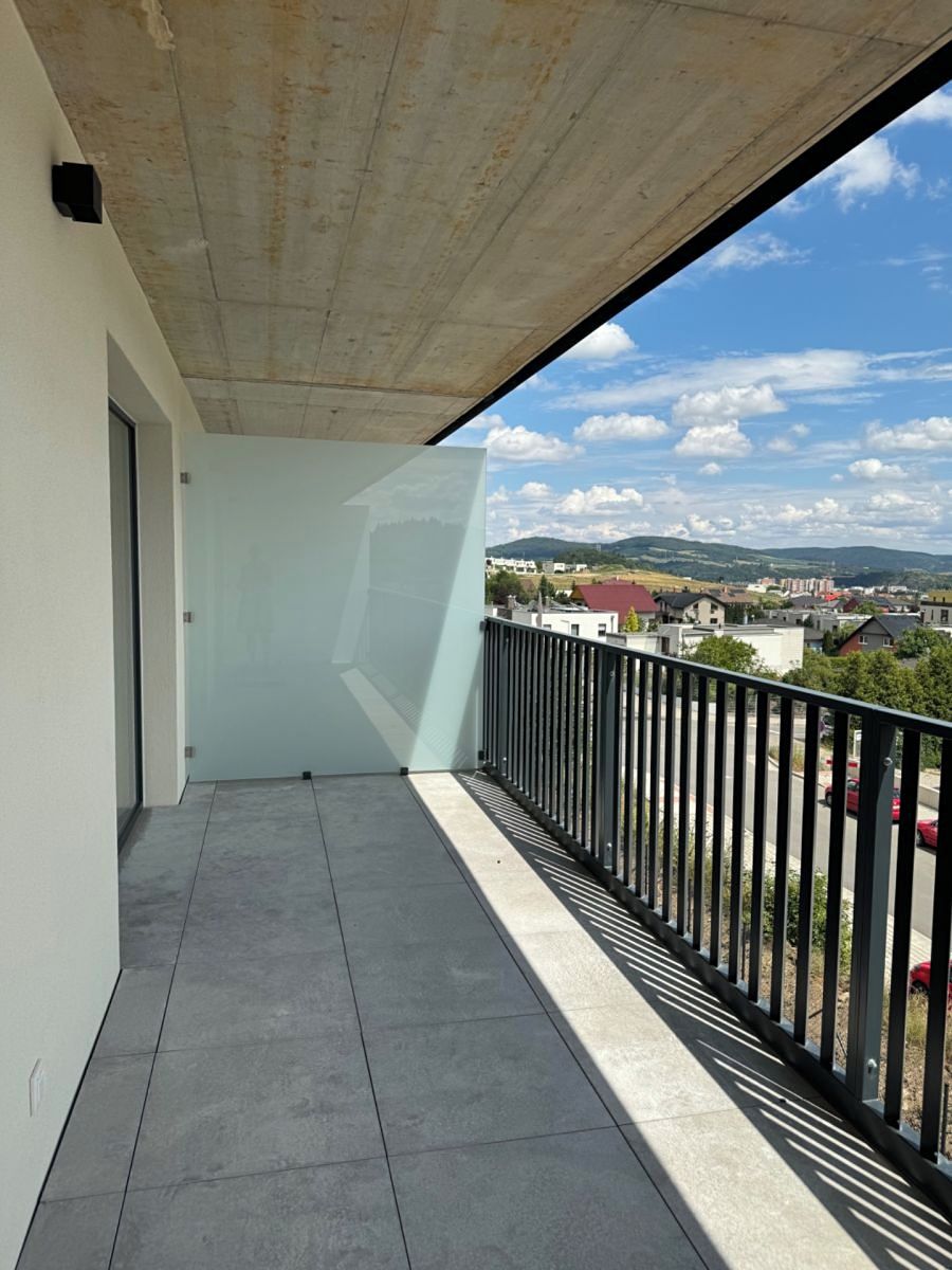 Pronájem bytu 2+kk 45 m² – fotografie 3
