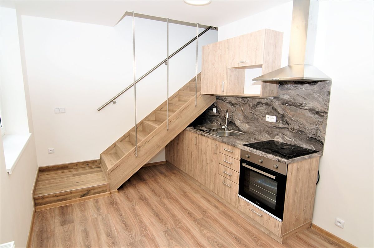 Pronájem bytu 2+kk 44 m²