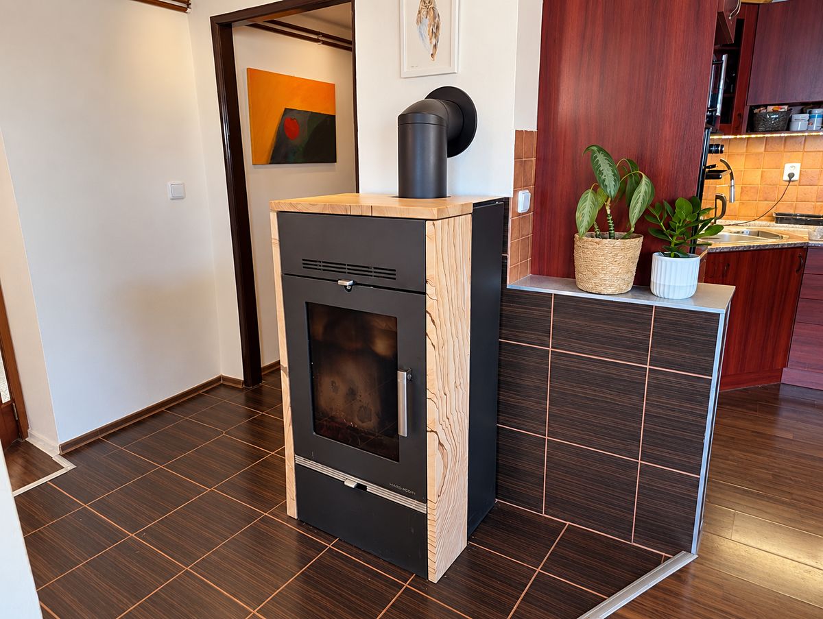 Prodej rodinného domu 180 m², pozemek 200 m² – fotografie 4