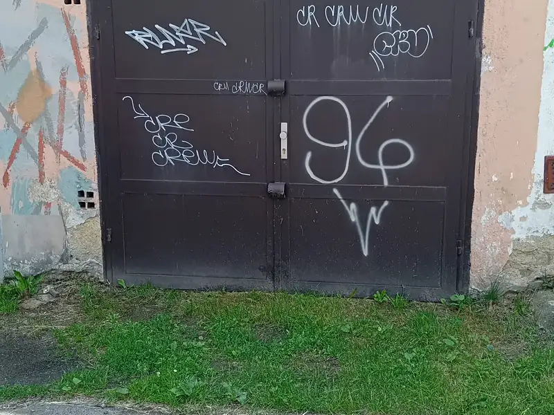 Prodej garáže 19 m², Cheb – náhled fotky 1