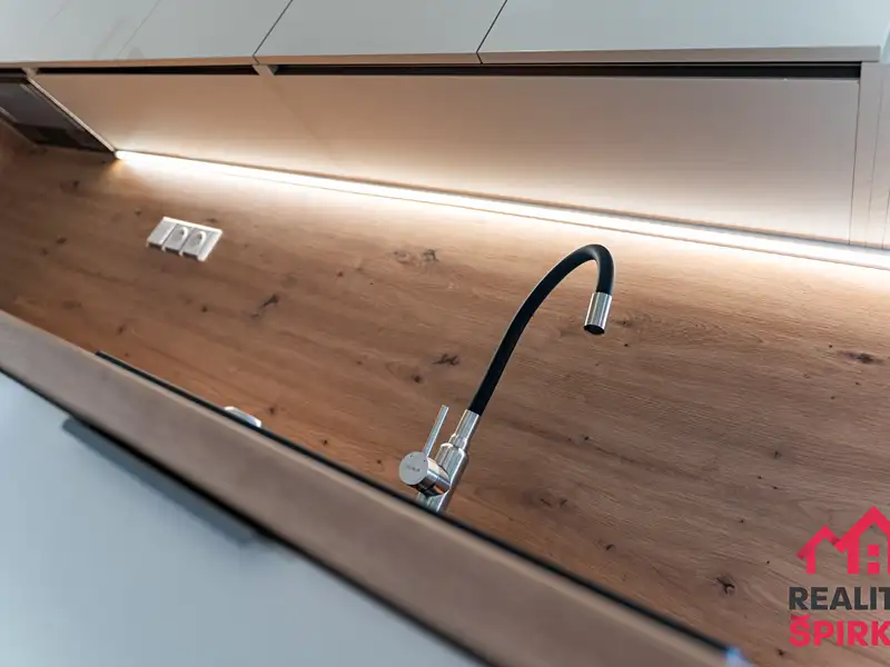 Pronájem bytu 3+1 65 m², Ústí nad Orlicí – náhled fotky 3