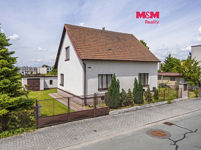 Prodej rodinného domu 130 m², pozemek 811 m²