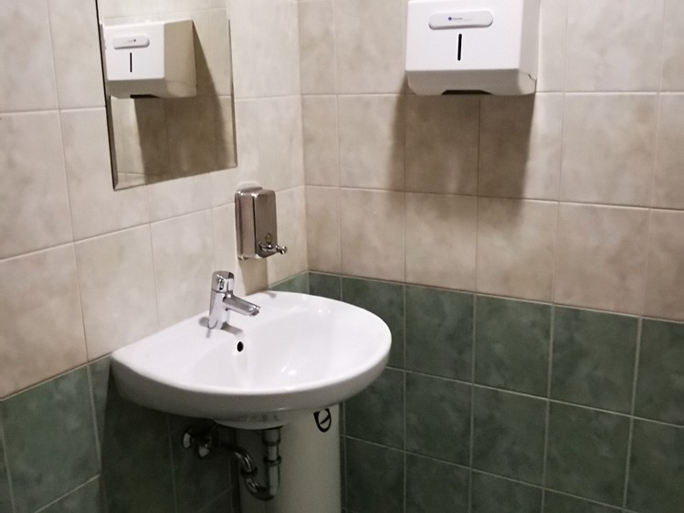 Pronájem komerčního prostoru, 373 m² (12 z 18)