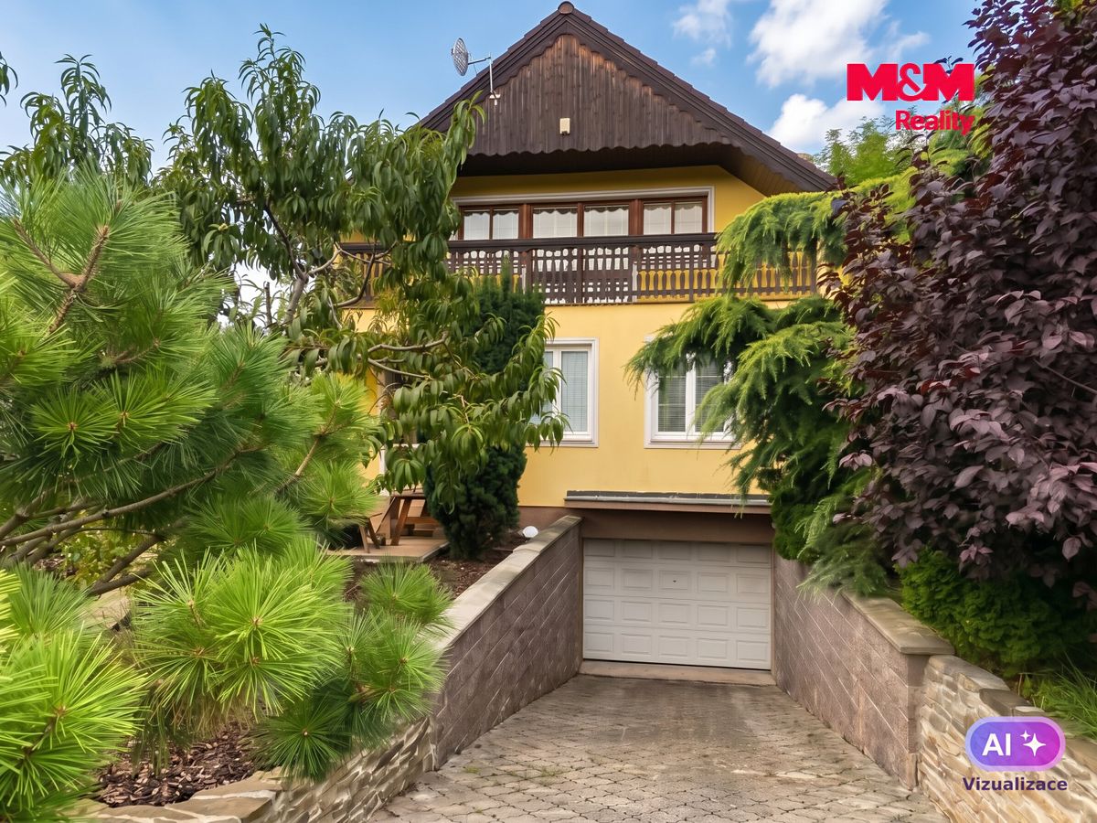 Prodej rodinného domu 200 m², pozemek 1902 m² – fotografie 2