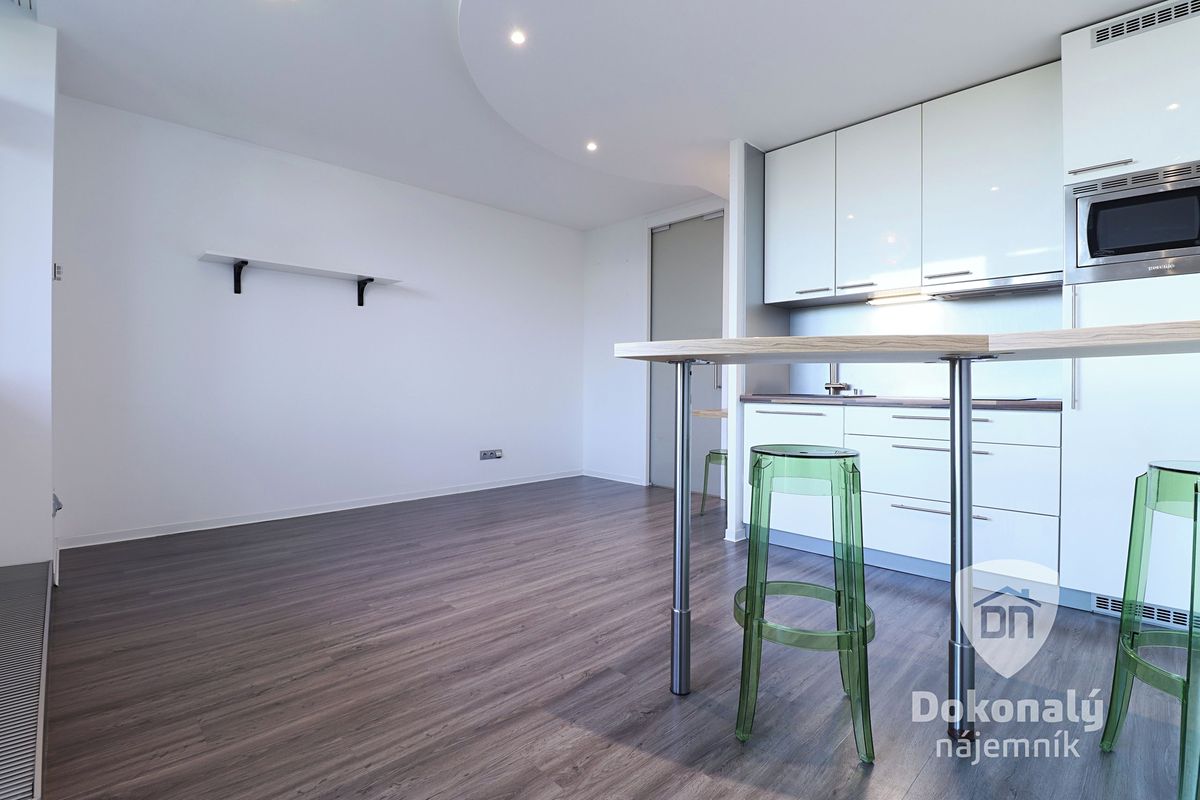 Pronájem bytu 1+kk 27 m² – fotografie 5