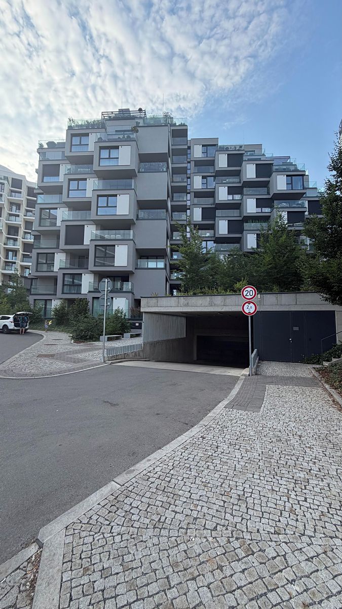 Pronájem skladového prostoru 6 m²