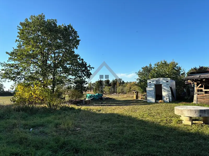 Prodej stavebního pozemku 1076 m², Dubné – náhled fotky 3