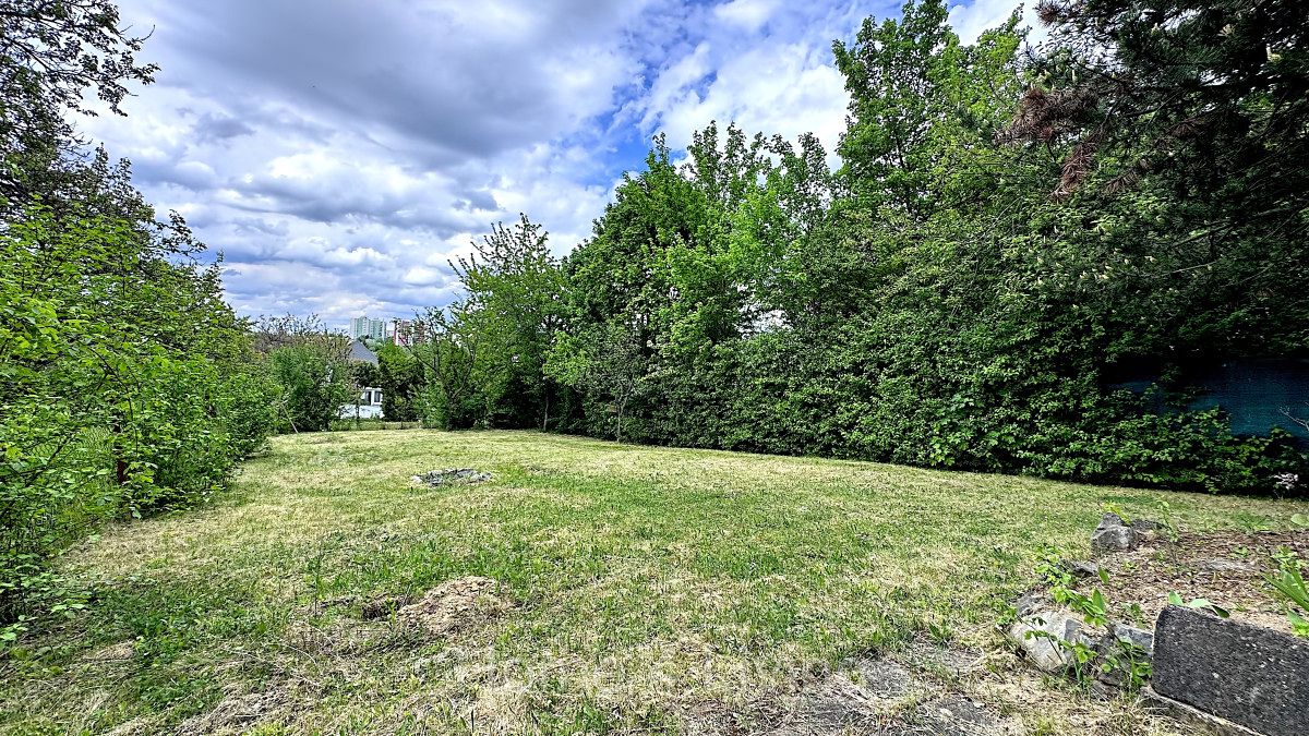 Prodej stavebního pozemku 434 m² – fotografie 2
