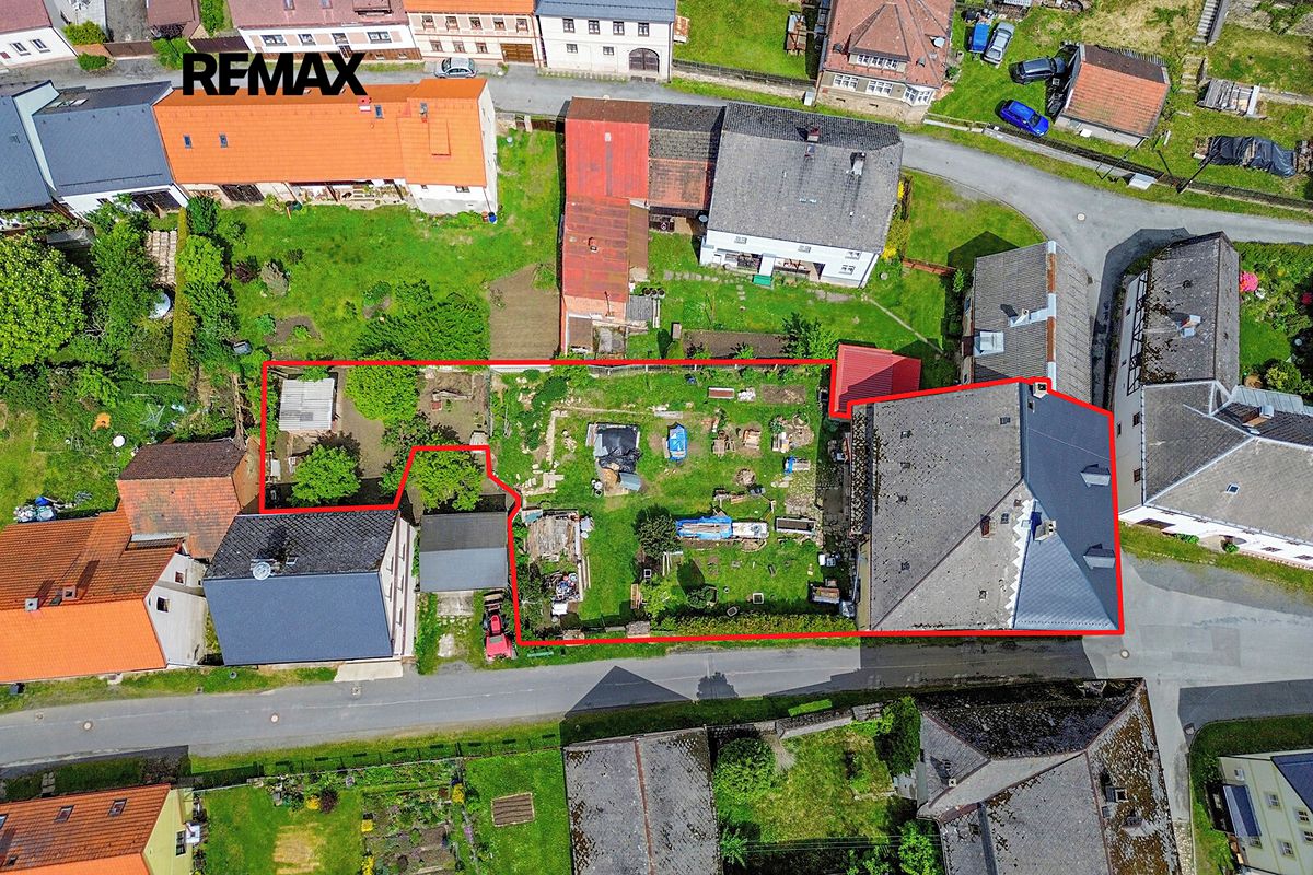 Prodej vícegeneračního domu 677 m², pozemek 1103 m²