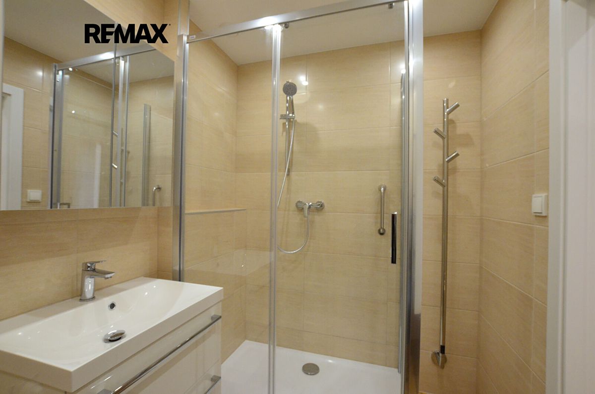 Pronájem bytu 1+1 45 m² – fotografie 3