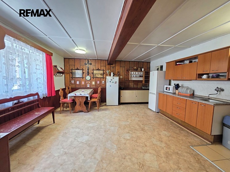 Haus zum Kauf, 220 m² (7 von 32)