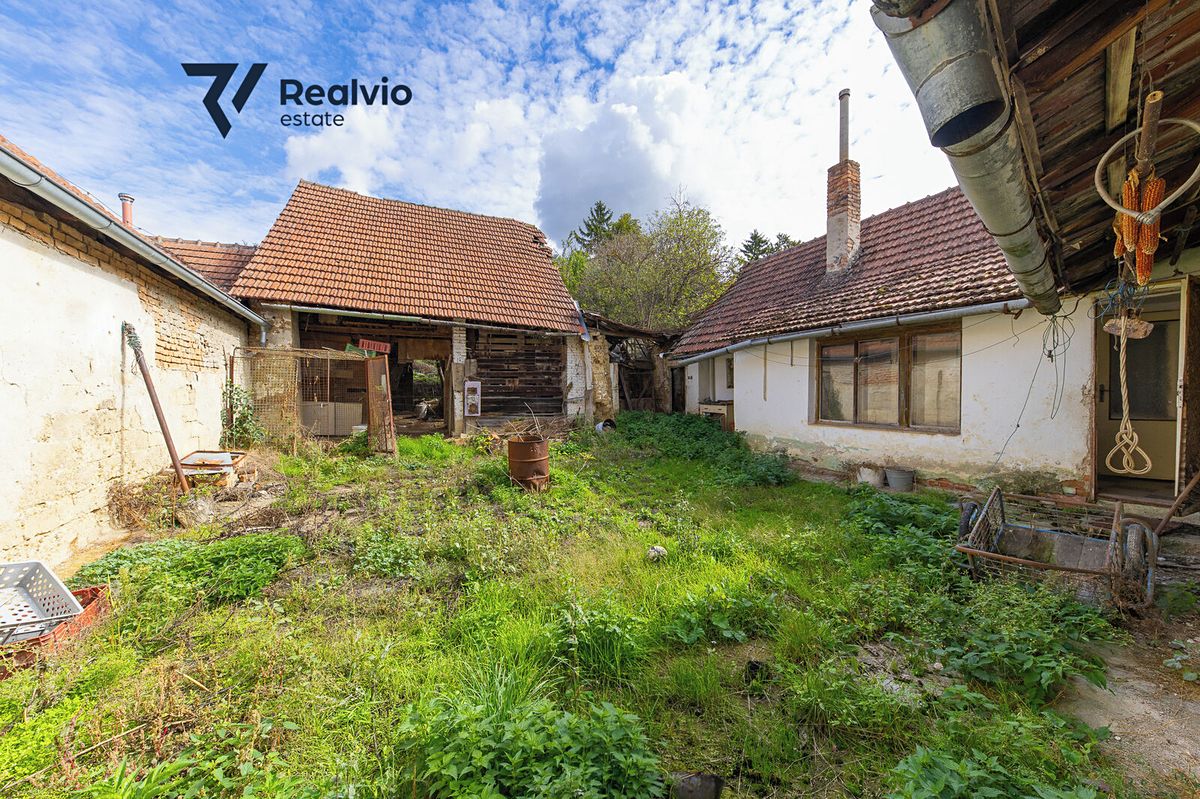 Prodej rodinného domu 100 m², pozemek 3385 m² – fotografie 4