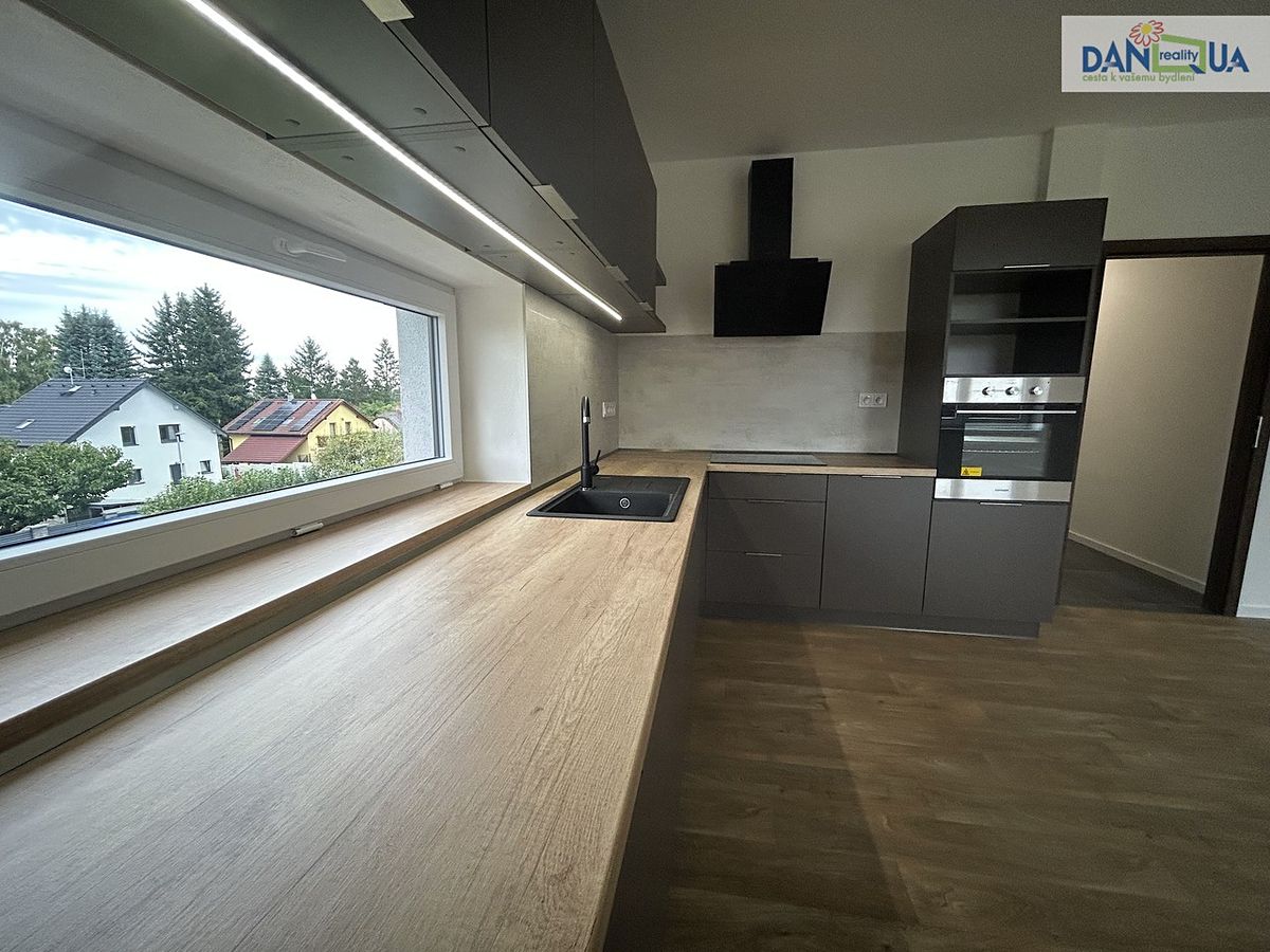 Pronájem bytu 3+kk 71 m²