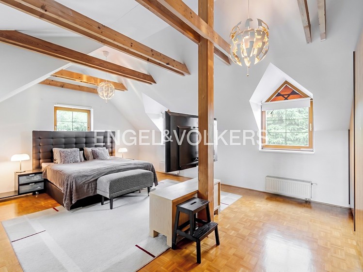 Будинок на продаж, 278 м² (10 з 17)