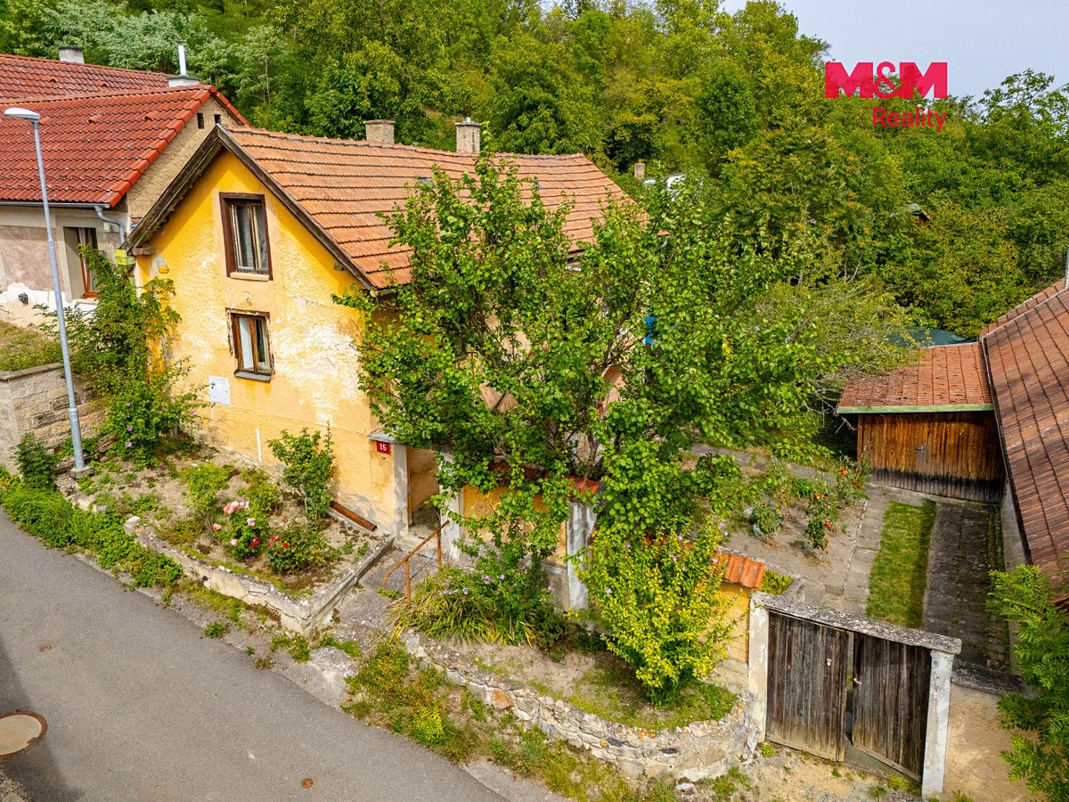 Prodej rodinného domu 78 m², pozemek 359 m² – fotografie 2