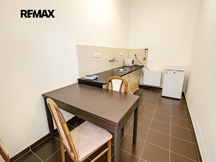 Комерційне приміщення в оренду, 65 м² (15 з 19)
