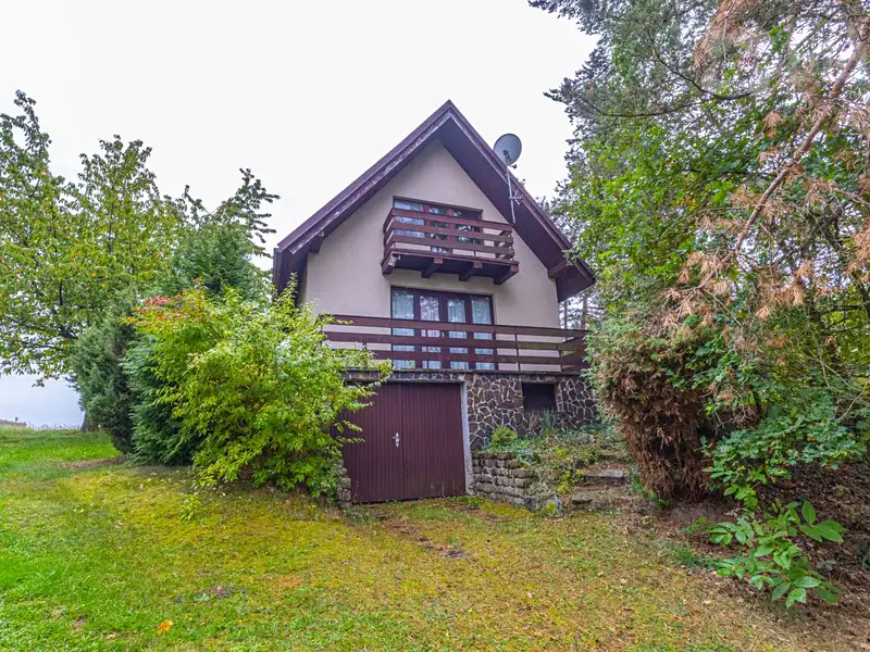 Prodej chaty 140 m², pozemek 391 m², Hradce – náhled fotky 1