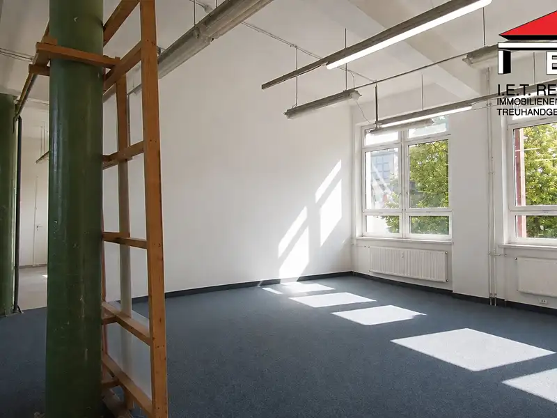 Pronájem výrobní haly, prostoru 169 m², Ostrava – náhled fotky 3