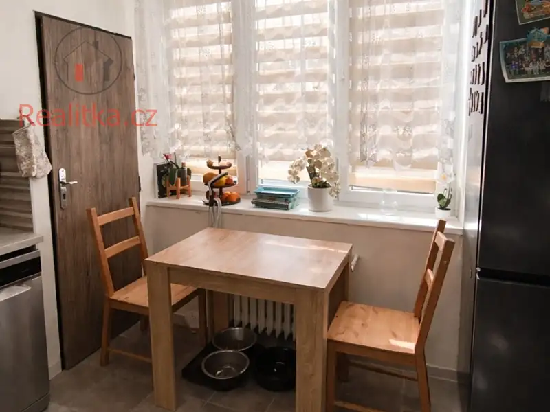 Pronájem bytu 3+1 76 m², Neratovice – náhled fotky 2