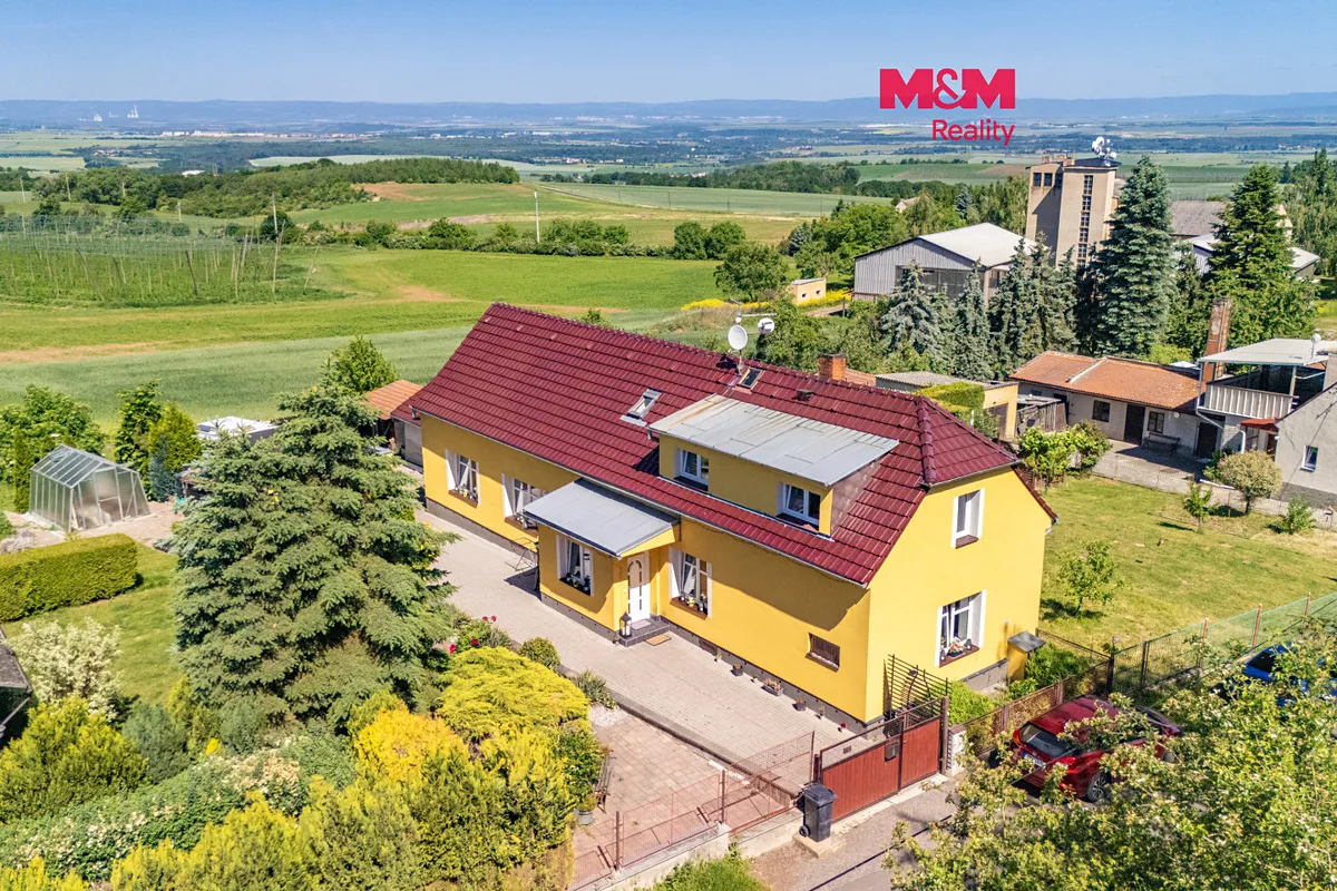 Prodej rodinného domu 160 m², pozemek 1340 m²