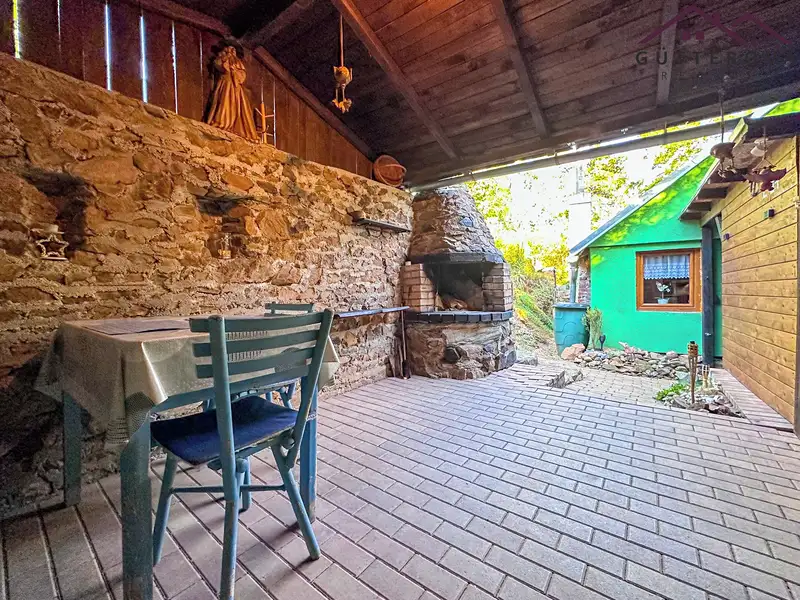 Prodej chaty 50 m², pozemek 265 m², Chrást – náhled fotky 2