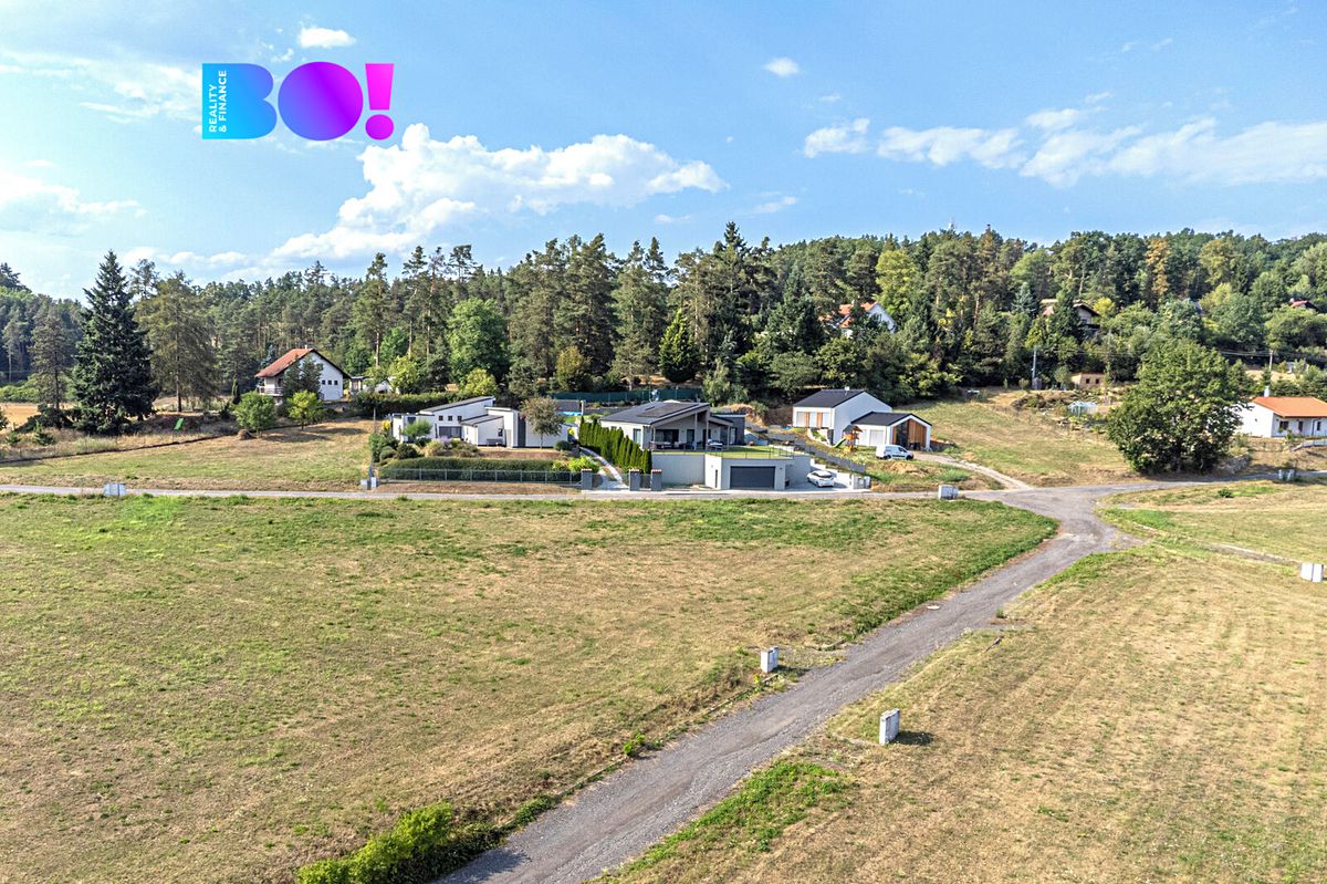 Prodej stavebního pozemku 1164 m² – fotografie 3