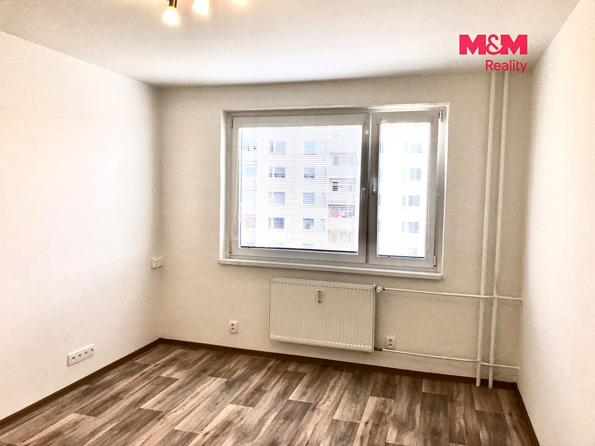 Pronájem bytu 2+kk 35 m² – fotografie 3