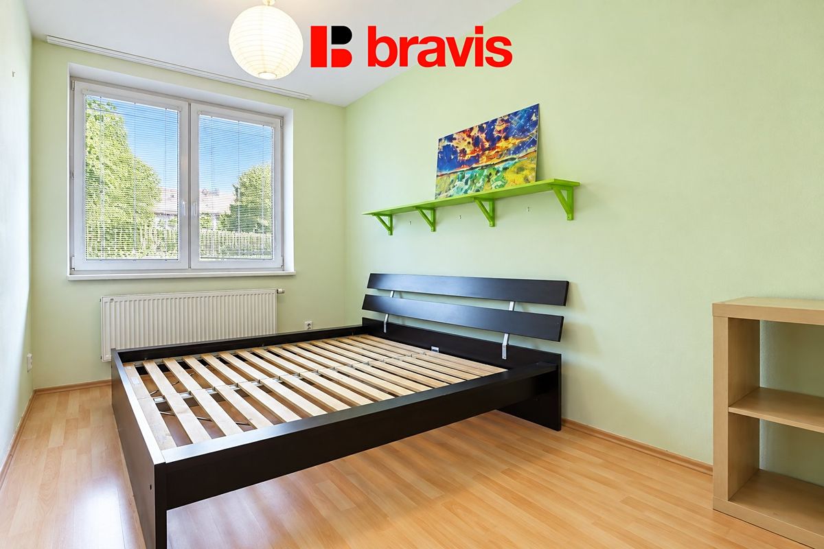Pronájem bytu 2+kk 43 m² – fotografie 2