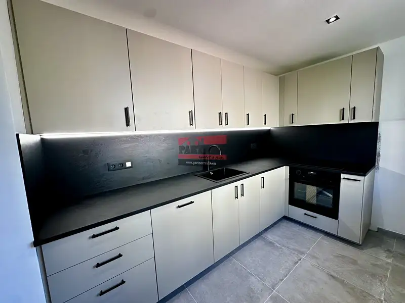 Pronájem bytu 3+1 71 m², Tábor – náhled fotky 1