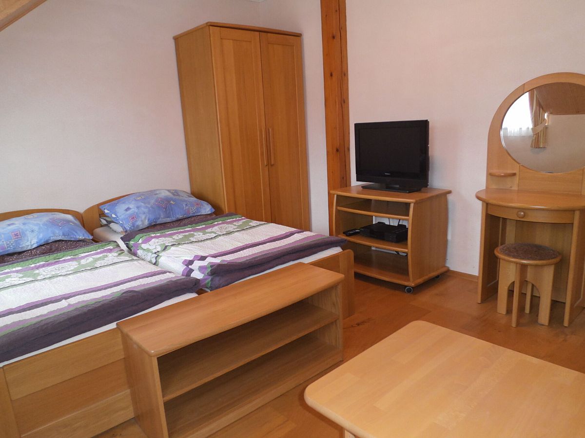Pronájem bytu 1+kk 23 m² – fotografie 3