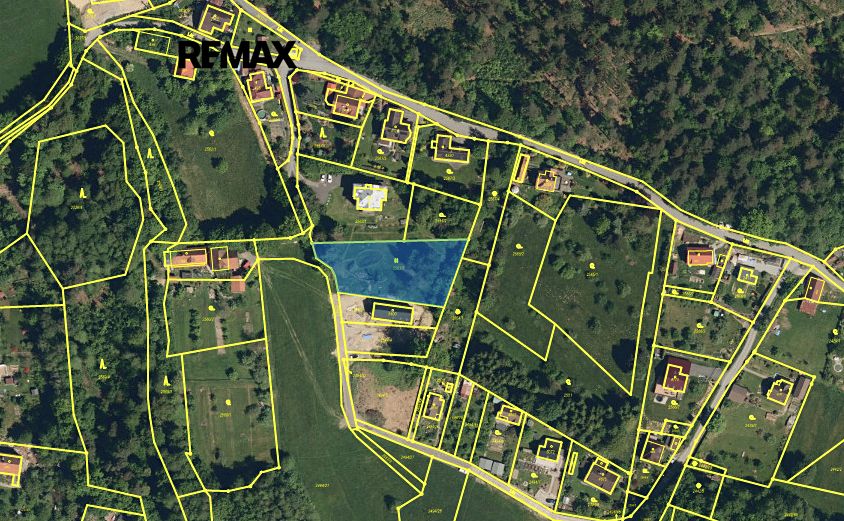Prodej stavebního pozemku 1901 m²