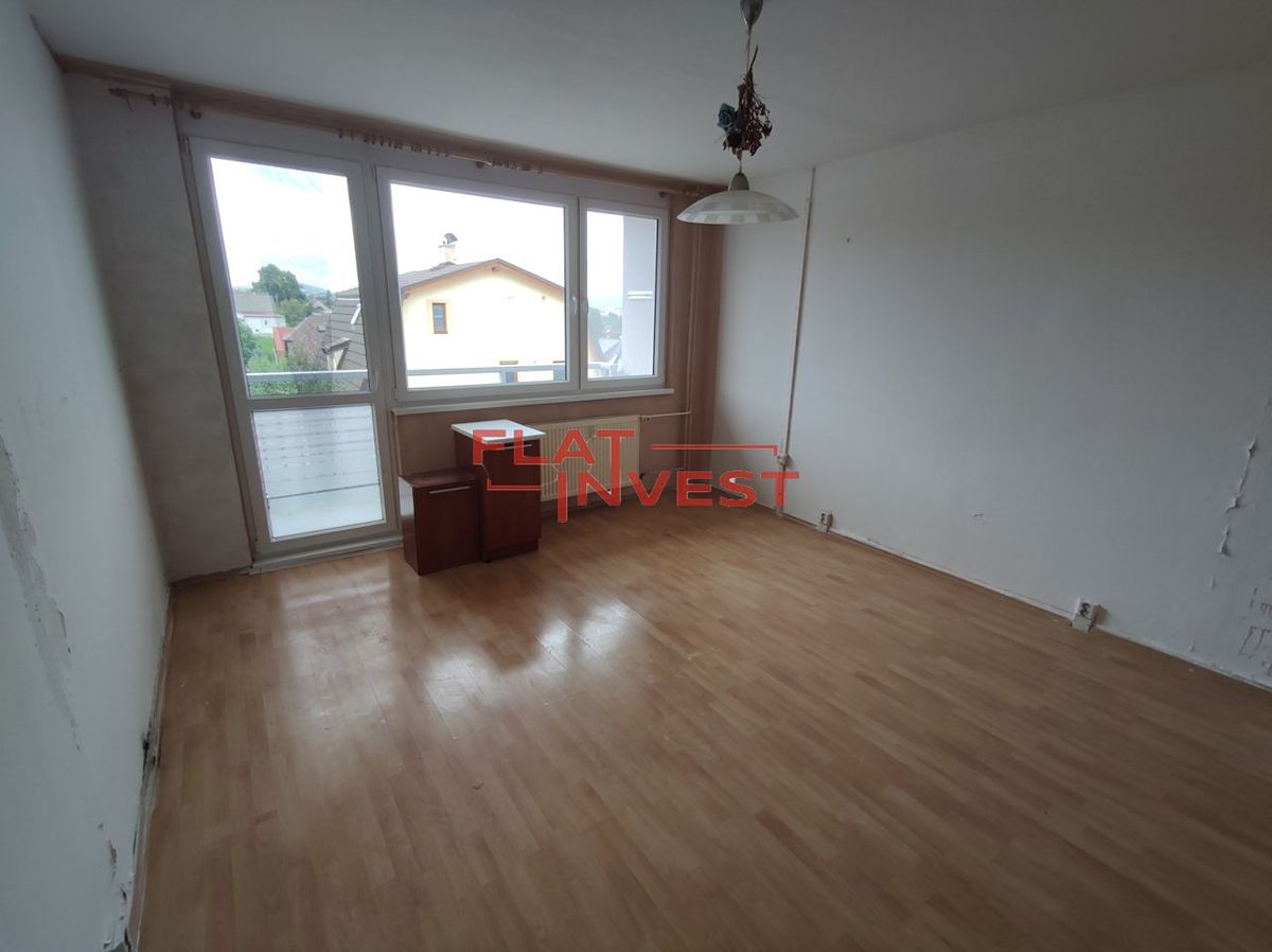 Pronájem bytu 1+kk 32 m² – fotografie 2