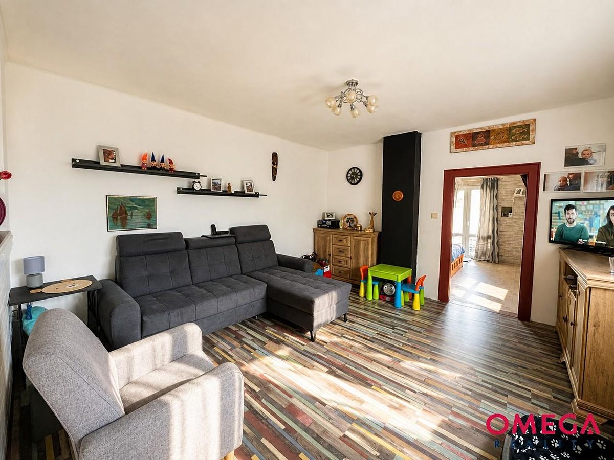 Prodej rodinného domu 134 m², pozemek 944 m² – fotografie 4