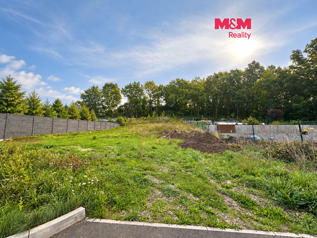 Prodej stavebního pozemku 874 m²