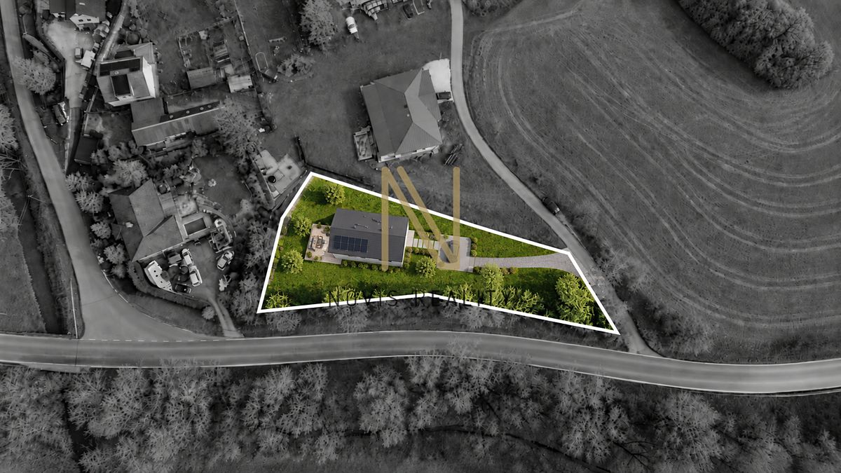 Prodej stavebního pozemku 2050 m², Pařezov – fotka 1 z 3