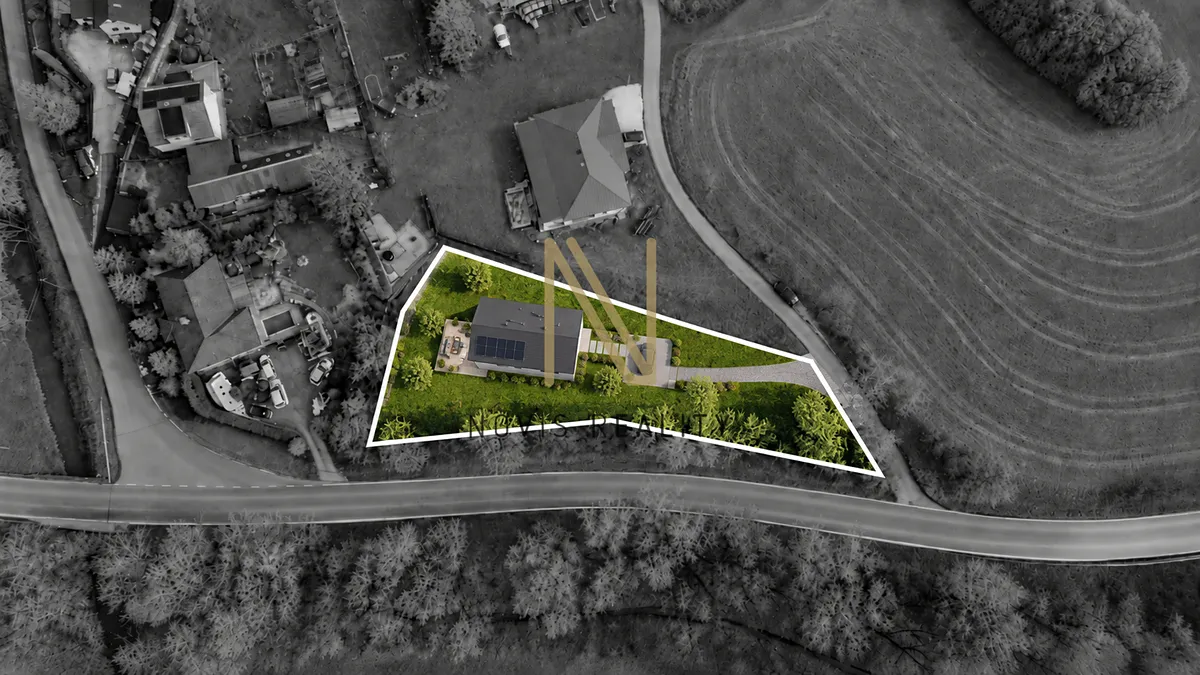 Prodej stavebního pozemku 2050 m²