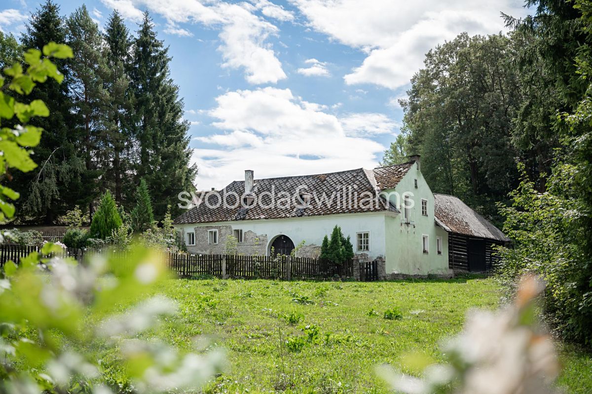 Prodej stavebního pozemku 458 m² – fotografie 2