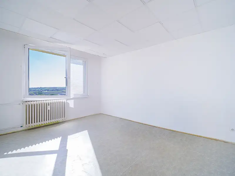 Prodej bytu 2+1 54 m², Jičín – náhled fotky 1