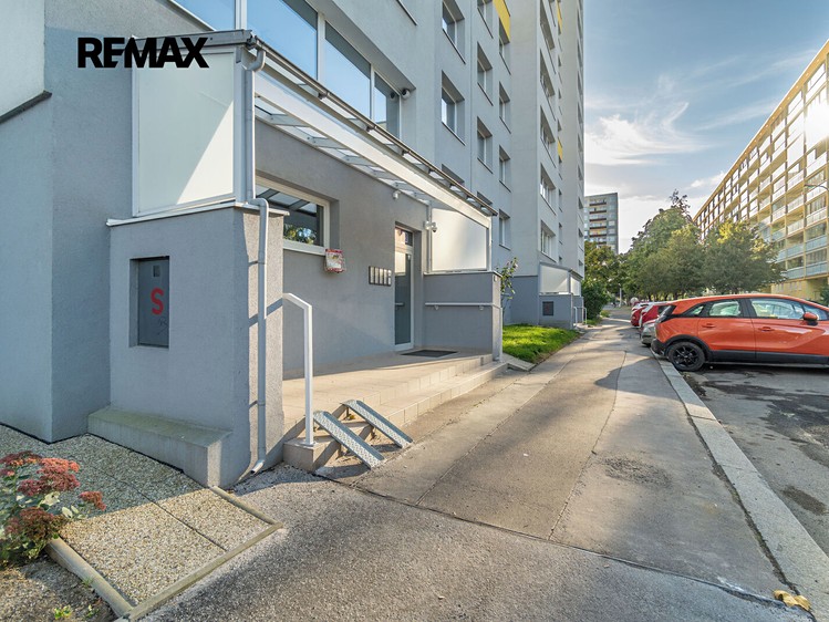 Квартира 2+kk в оренду, 45 м² (17 з 20)