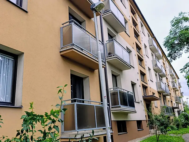 Prodej bytu 2+1 56 m², Praha – náhled fotky 2