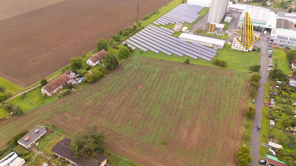 Prodej komerčního pozemku 10121 m² – fotografie 2