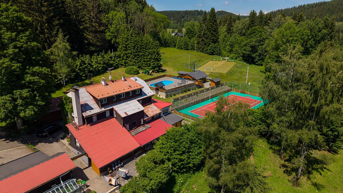 Prodej ubytovacího zařízení 500 m²