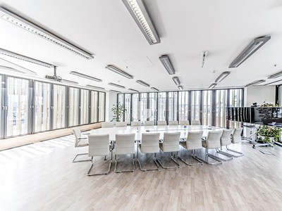 Gewerbefläche zur Miete, 353 m² (3 von 10)