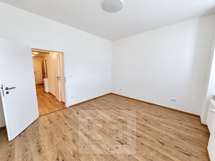 Pronájem bytu 2+kk, 60 m² (11 z 16)