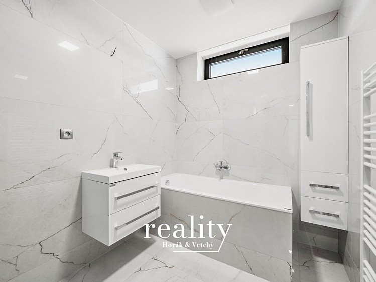 Квартира 4+kk в оренду, 127 м² (11 з 34)