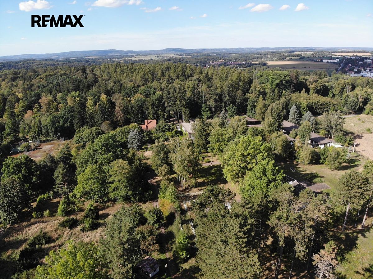 Prodej stavebního pozemku 1835 m² – fotografie 4