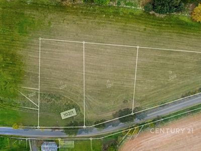 Prodej stavebního pozemku 1738 m²