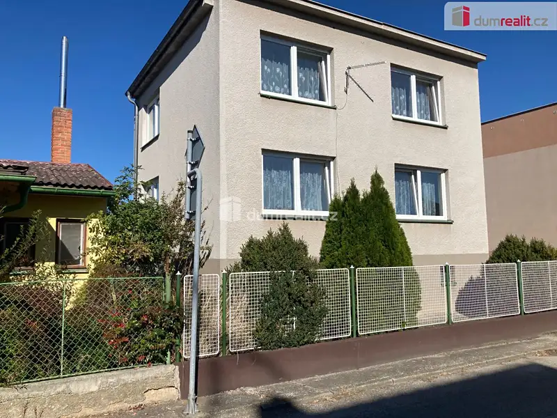 Prodej rodinného domu 146 m², pozemek 601 m², Vodňany – náhled fotky 1