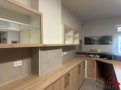 Pronájem ordinace 375 m²