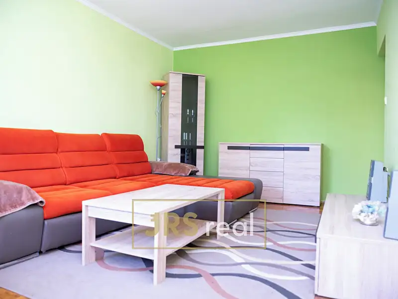 Pronájem bytu 3+1 67 m², Strážnice – náhled fotky 1